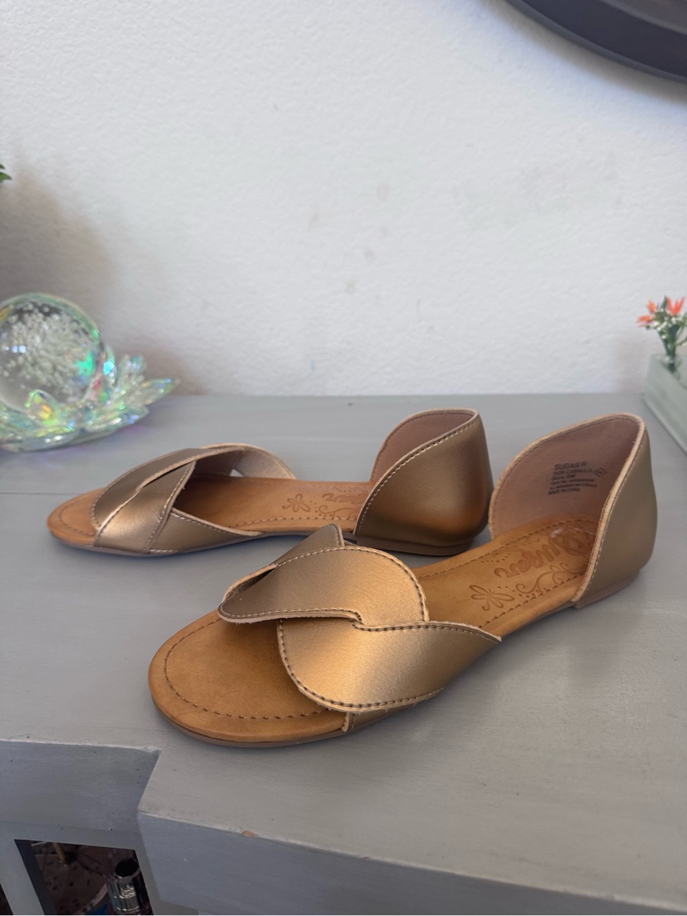 Women’s Metallic Gold D'Orsay Flat Sandals